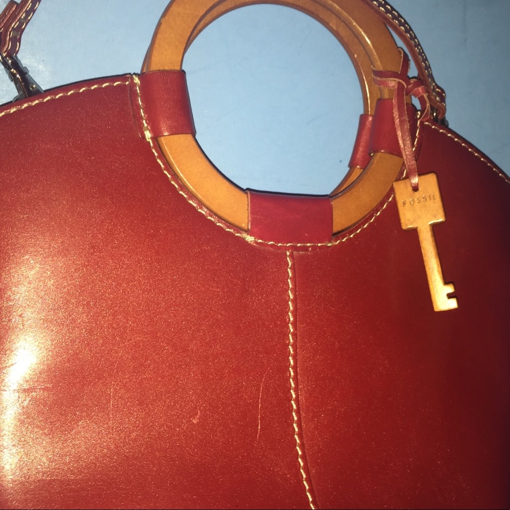 Fossil Deep Red Bucket - image 4